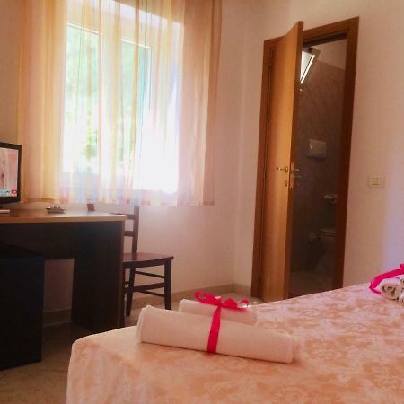 Azienda Agricola B&B Macchiaria Vieste Bagian luar foto