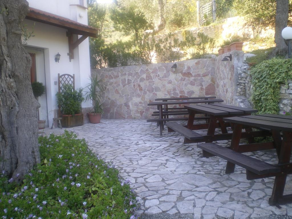 Azienda Agricola B&B Macchiaria Vieste Bagian luar foto