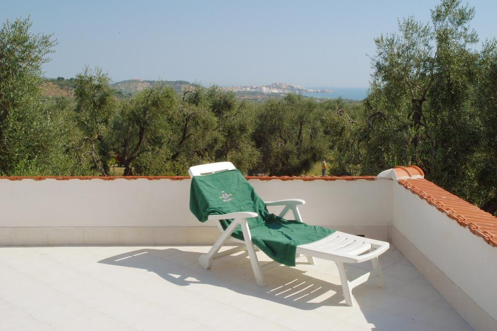 Azienda Agricola B&B Macchiaria Vieste Ruang foto